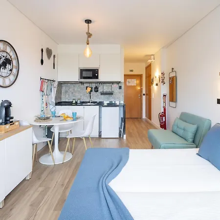 Glove Iii * Ericeira