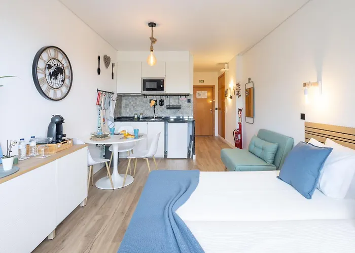 Glove Iii * 埃里塞拉